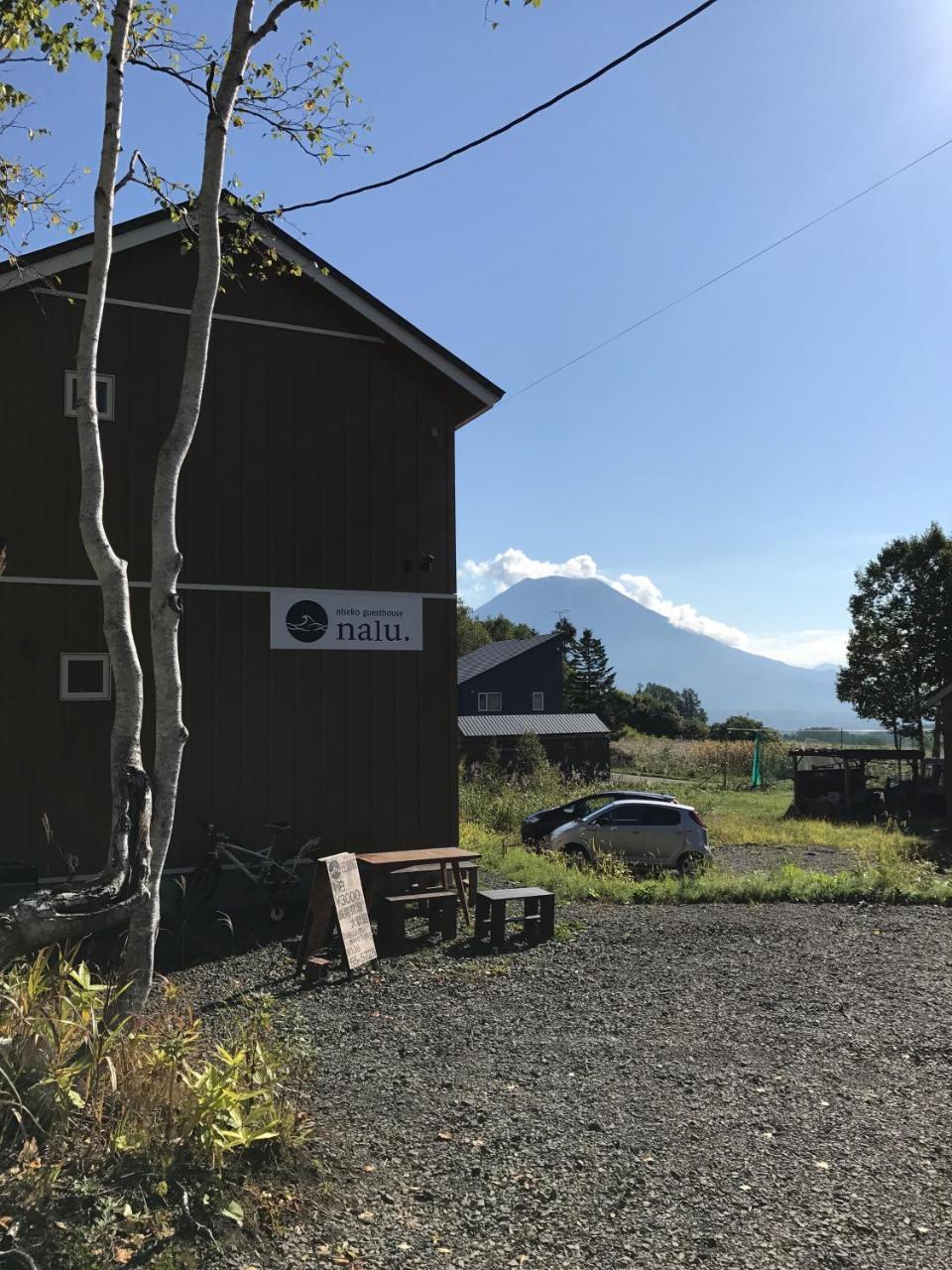 Niseko Guesthouse Nalu. Exteriör bild